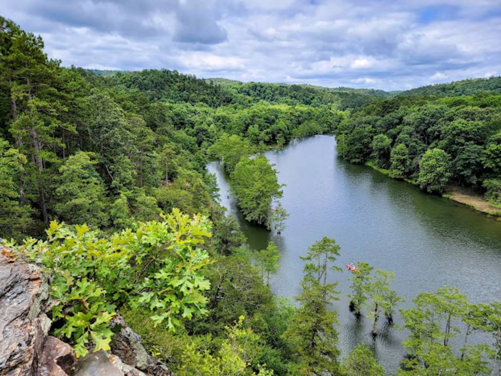 Cedar Bluff Nature Trail in Beavers Bend State Park, a gentle wooded loop for families hiking Broken Bow with kids